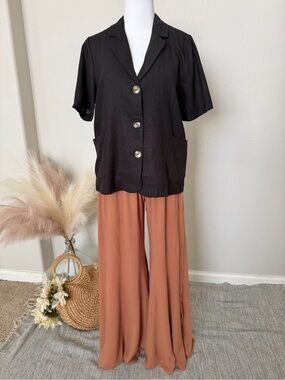 New HYFVE - Black Button-Front Short Sleeve